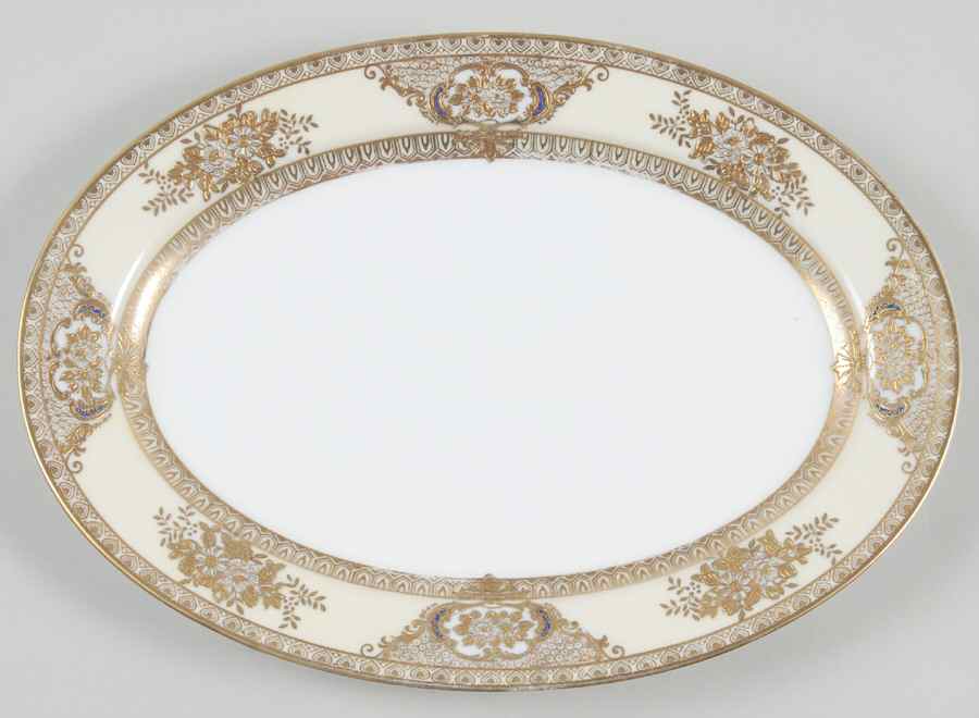 Ritz 11" Oval Serving Platter by Meito-1