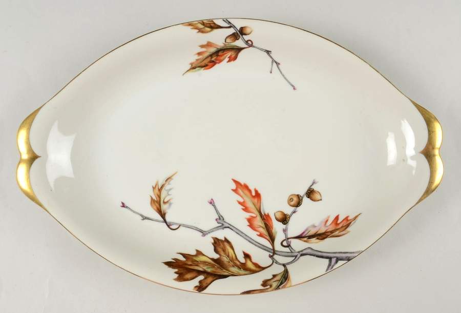 Royal Oak 13" Oval Serving Platter by Meito-1
