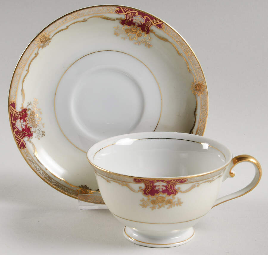 Savona (Empire Shape) Footed Cup & Saucer Set by Meito-1