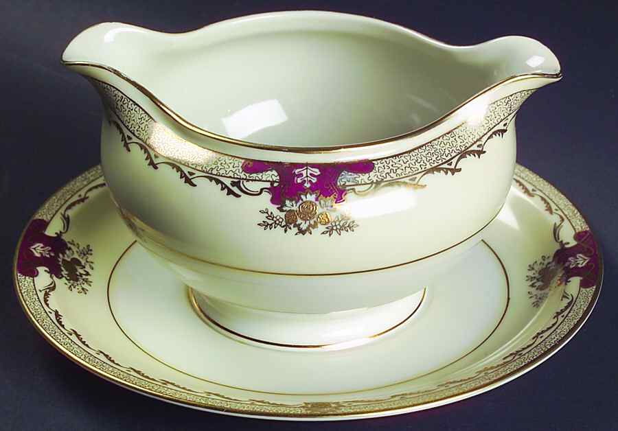 Savona (Empire Shape) Gravy Boat with Attached Underplate by Meito-1