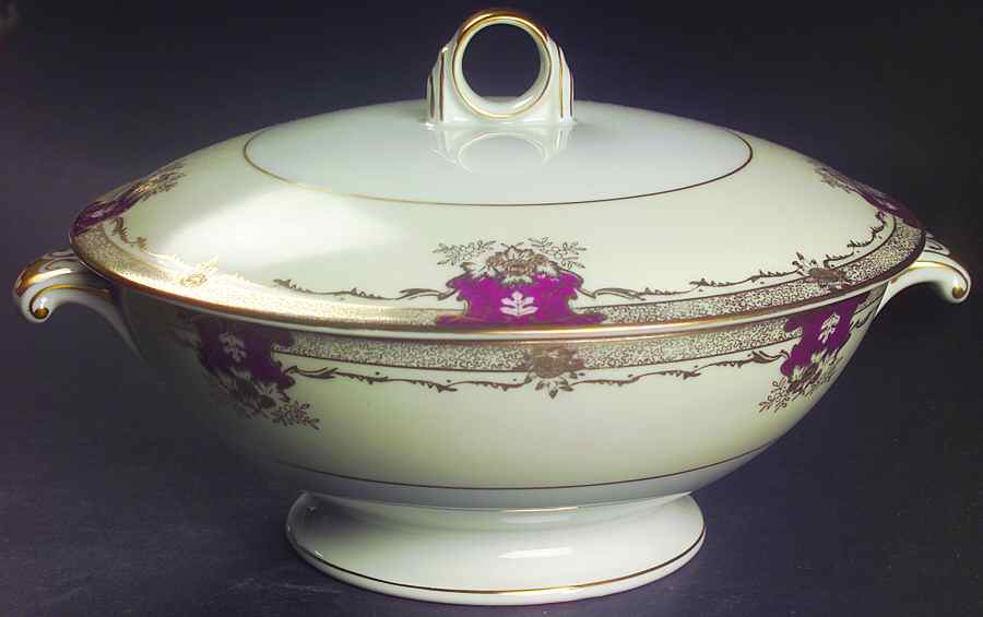 Savona (Empire Shape) Round Covered Vegetable by Meito-1