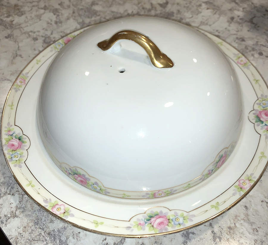 Sefton Round Covered Butter by Meito-1