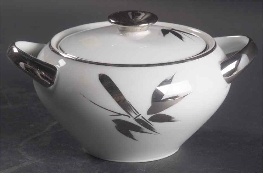 Shining Hope Sugar Bowl & Lid by Meito-1