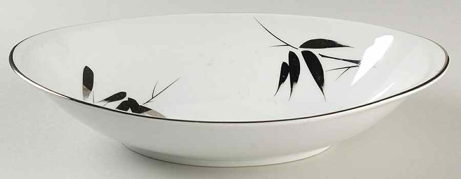Shining Hope 11" Oval Vegetable Bowl by Meito-1
