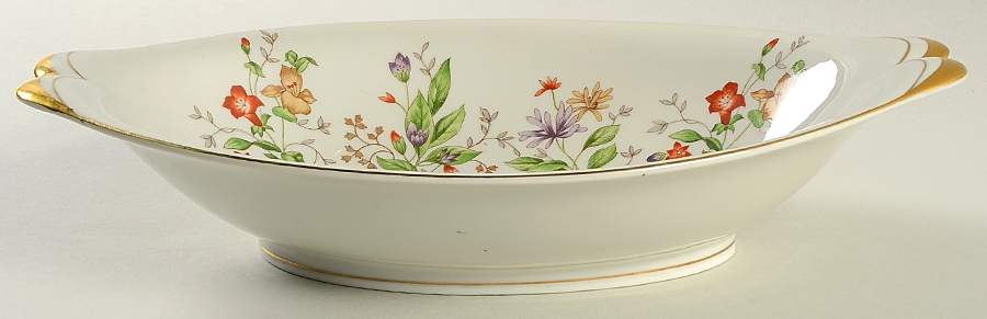 Spring Garden 11" Oval Vegetable Bowl by Meito-1