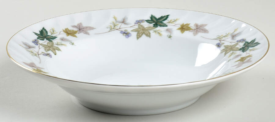 Surrey Rim Soup Bowl by Meito-1