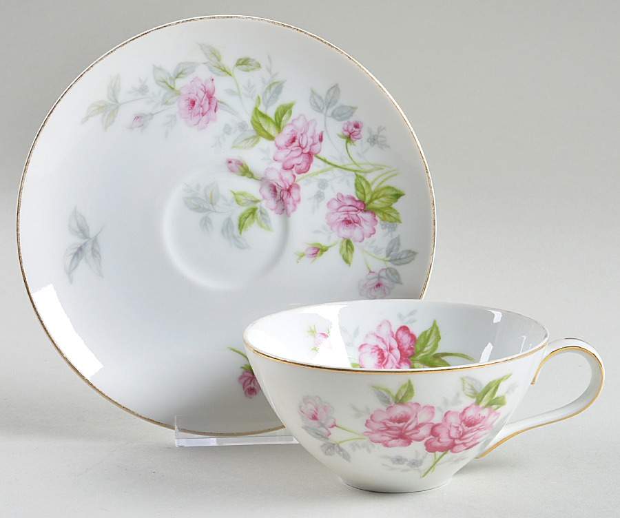 Sweet Heart Flat Cup & Saucer Set by Meito-1