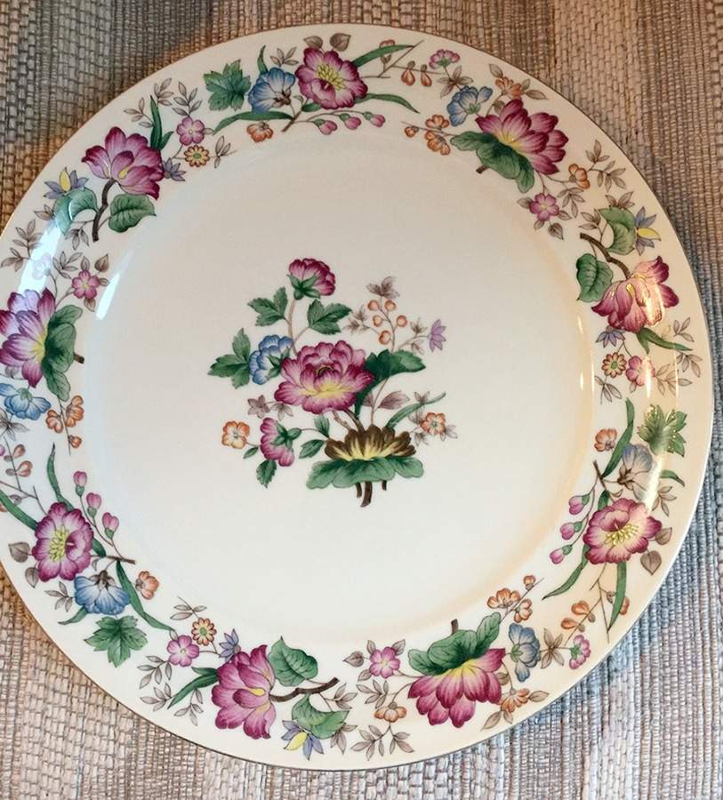 Thalia Dinner Plate by Meito-1