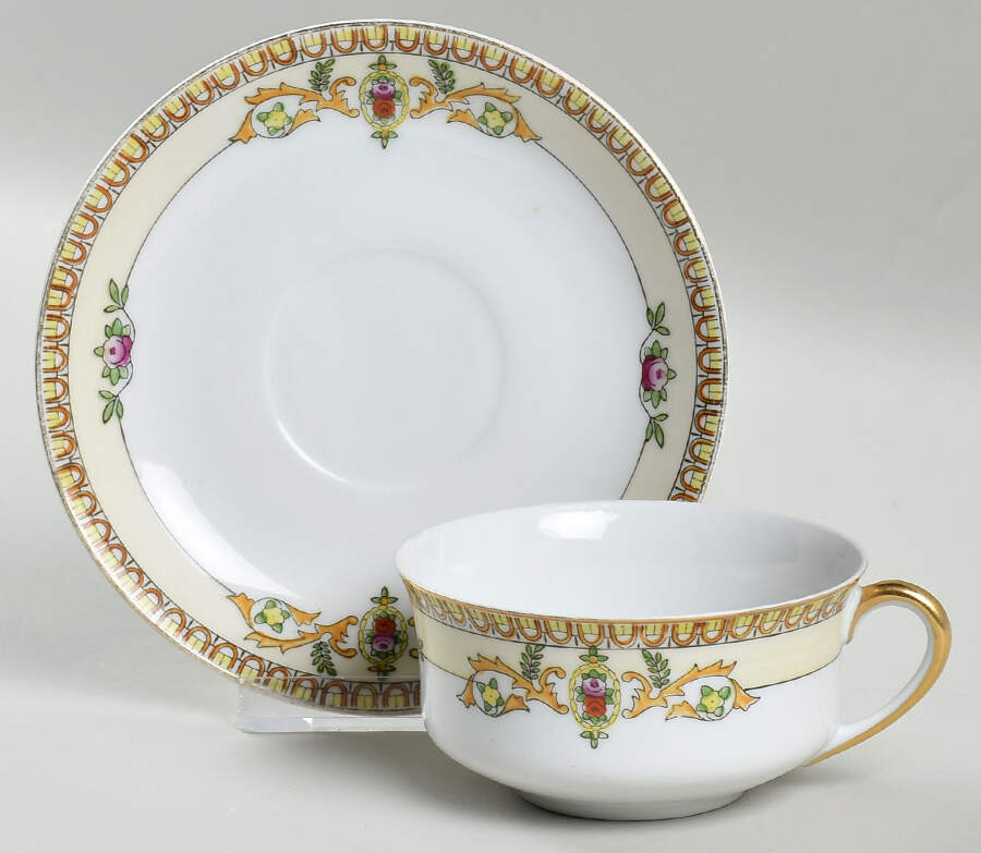 Toledo Flat Cup & Saucer Set by Meito-1