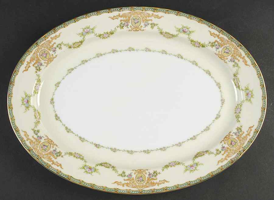 Trianon 16" Oval Serving Platter by Meito-1