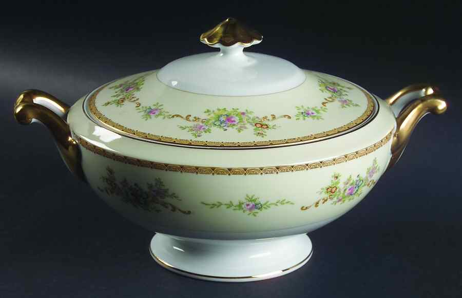 V1667  Round Covered Vegetable by Meito-1