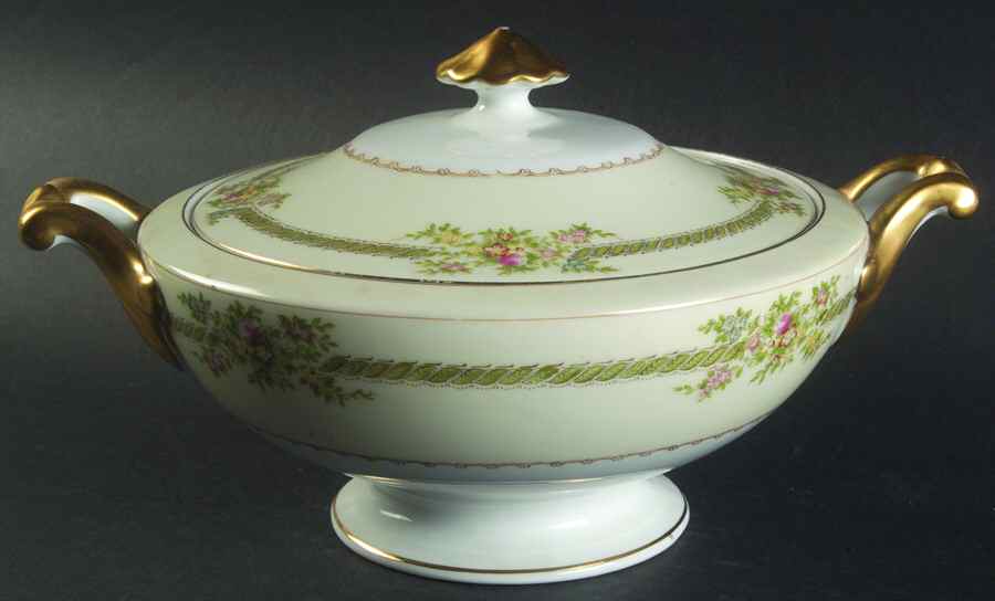 V1750  Round Covered Vegetable by Meito-1