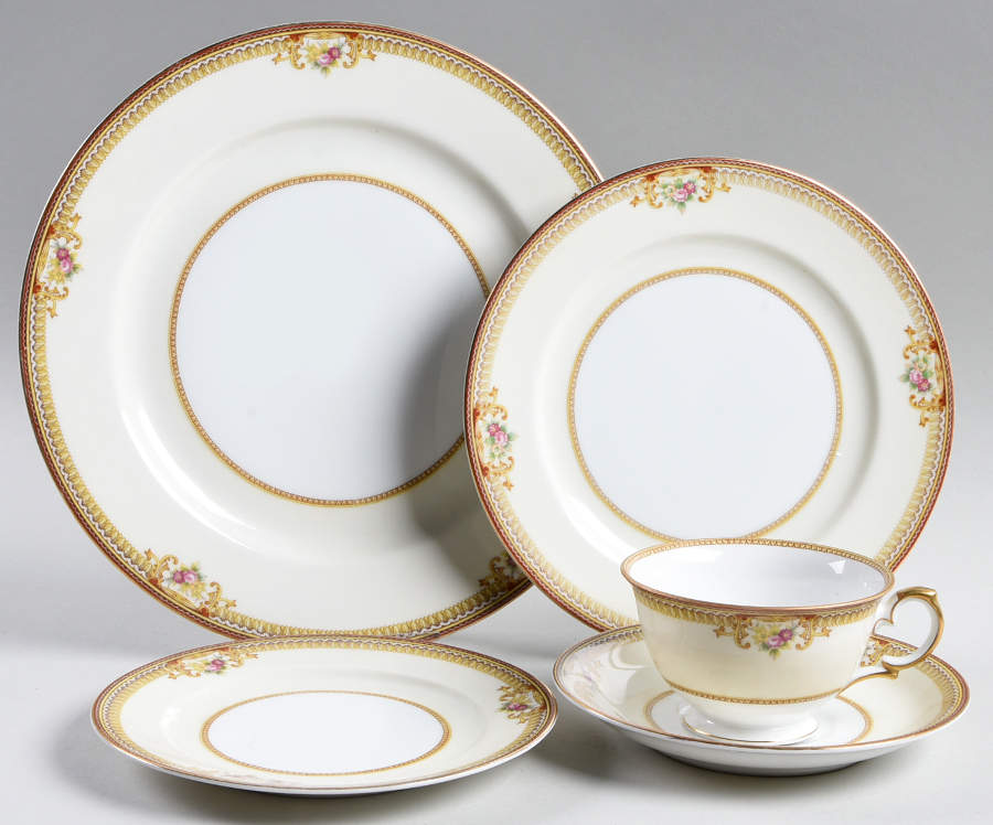 V1819 5 Piece Place Setting by Meito-1