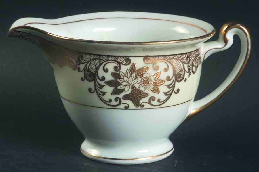 V1849 Creamer by Meito-1