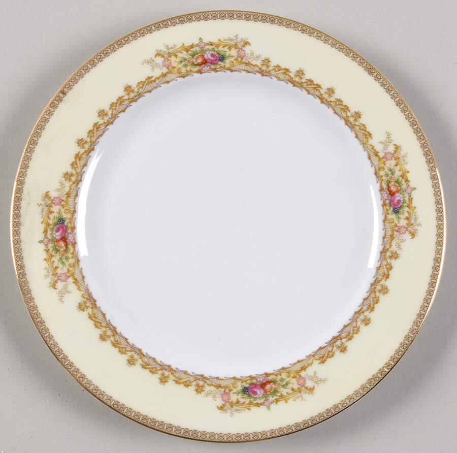 V1876 Salad Plate by Meito-1
