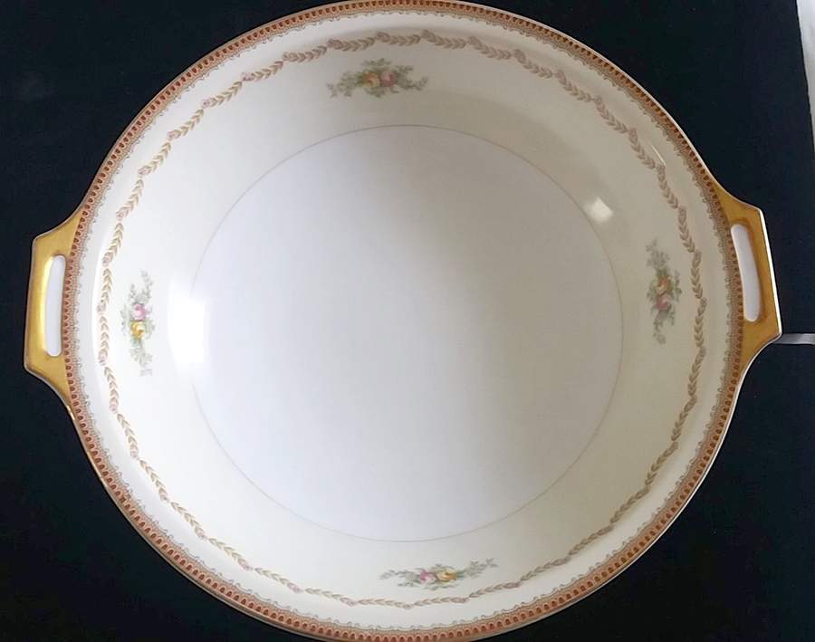 V1881 8" Round Vegetable Bowl by Meito-1