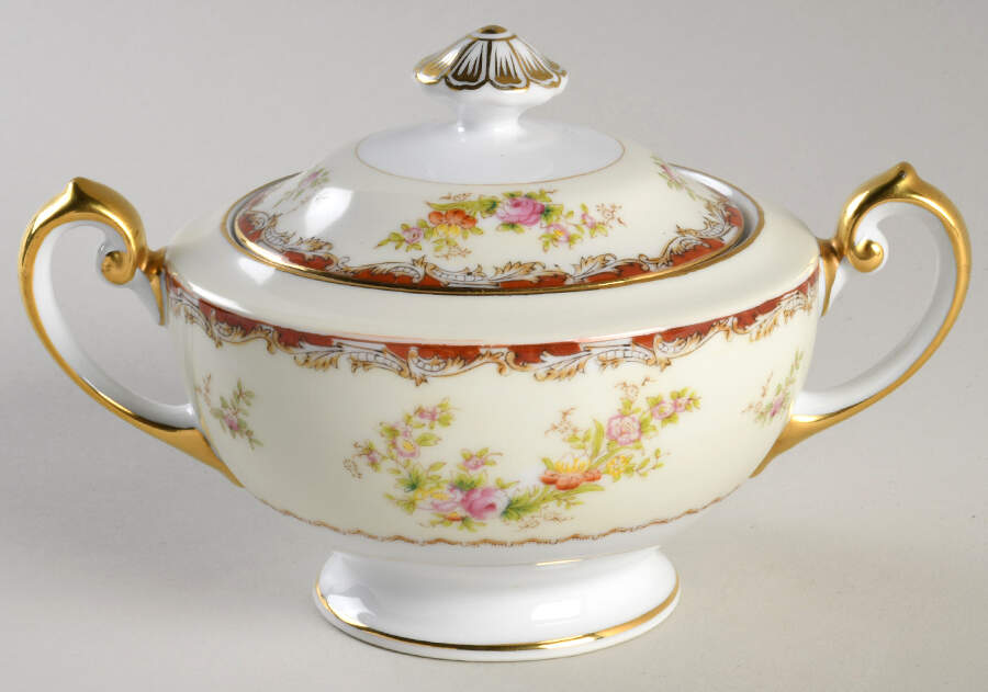 V1924 Sugar Bowl & Lid by Meito-1