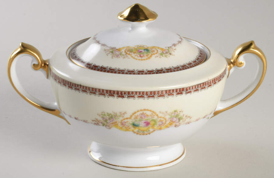 V1981 Sugar Bowl & Lid by Meito-1
