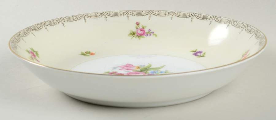 V2070 Coupe Soup Bowl by Meito-1