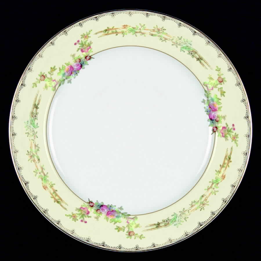 V2131 Dinner Plate by Meito-1