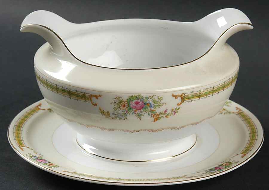 V2148 Gravy Boat with Attached Underplate by Meito-1