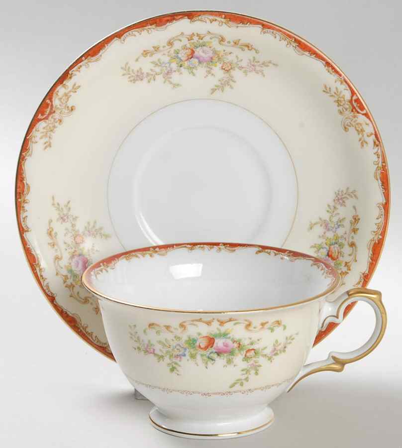 V2161 Footed Cup & Saucer Set by Meito-1