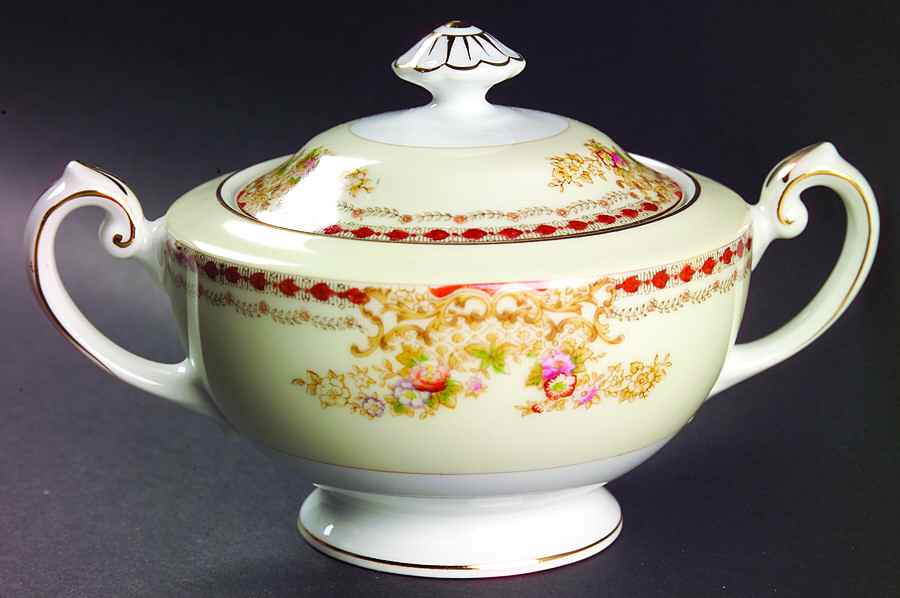 V2383 Sugar Bowl & Lid by Meito-1