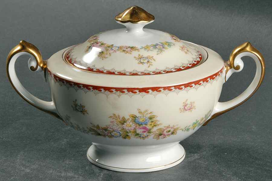 V2389 Sugar Bowl & Lid by Meito-1