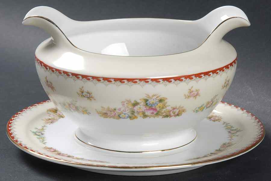 V2389 Gravy Boat with Attached Underplate by Meito-1