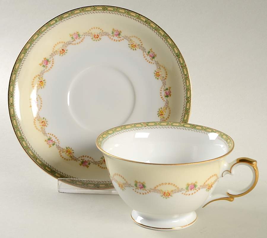 V2405 Footed Cup & Saucer Set by Meito-1