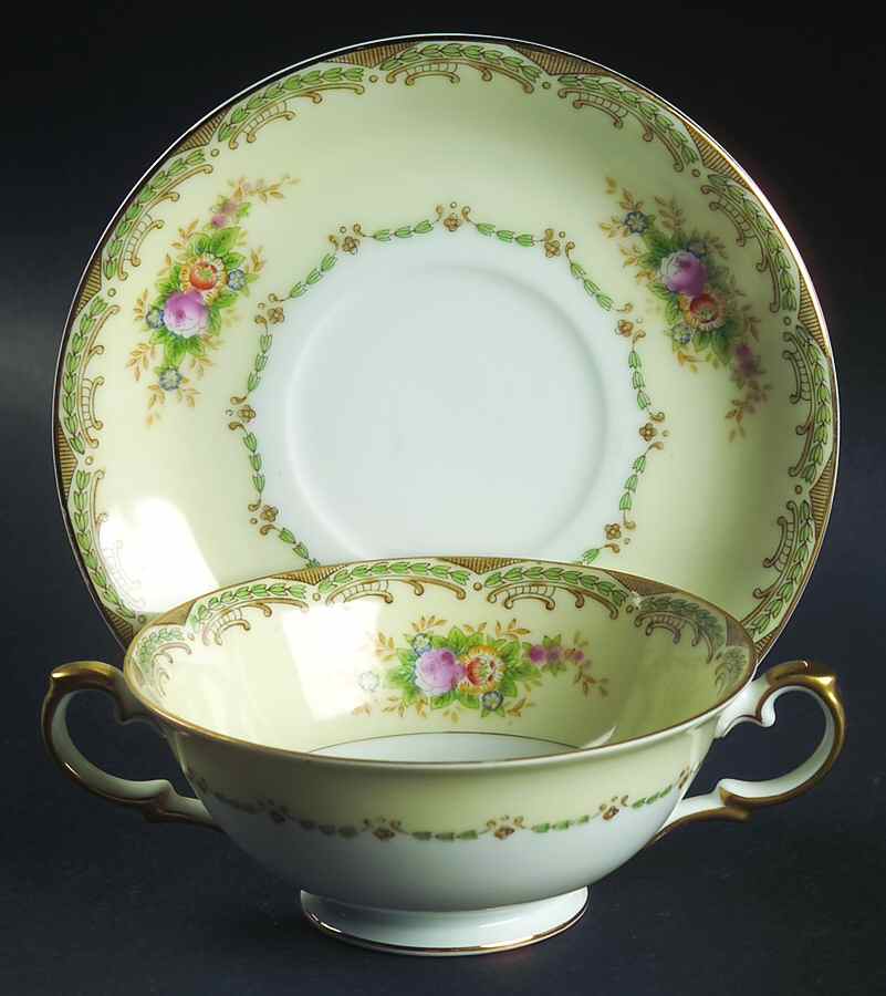 V903 Footed Cream Soup Bowl & Saucer Set by Meito-1