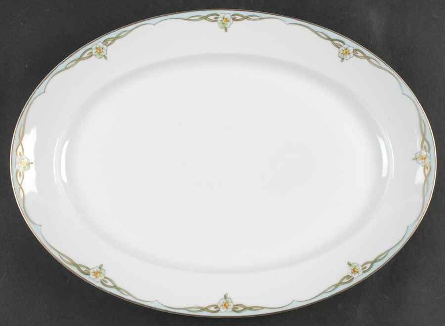Vendome 14" Oval Serving Platter by Meito-1