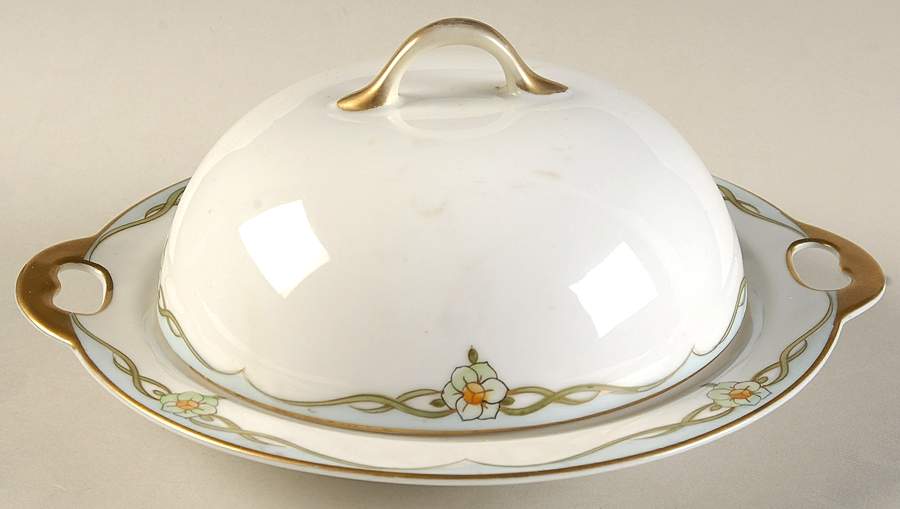 Vendome Round Covered Butter by Meito-1