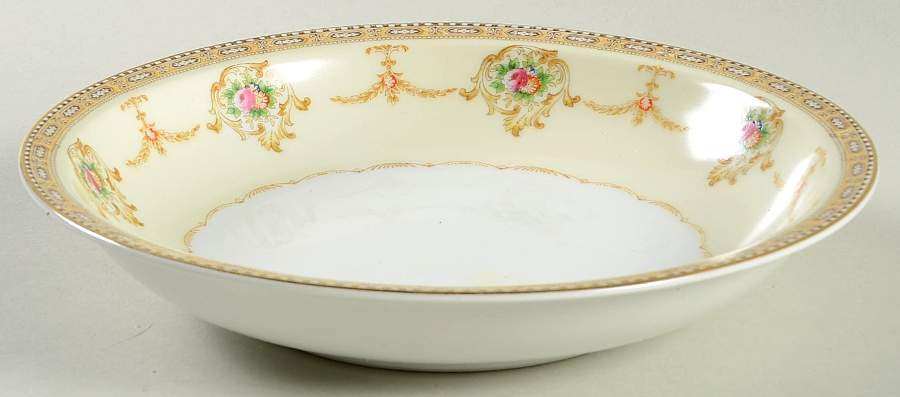 Vivian Coupe Soup Bowl by Meito-1