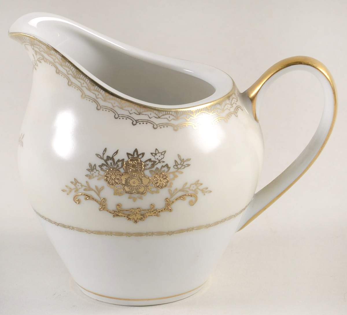 Westminster (Empire) Creamer by Meito-1
