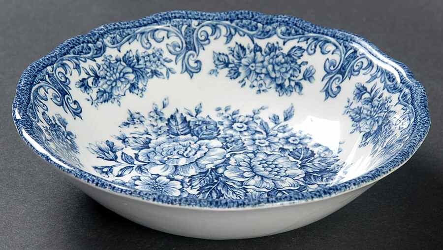 Avondale Blue Fruit/Dessert (Sauce) Bowl by J & G Meakin-1