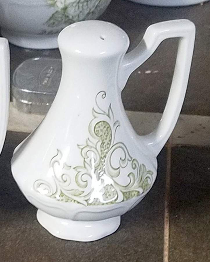 Avondale Green Salt Shaker by J & G Meakin-1
