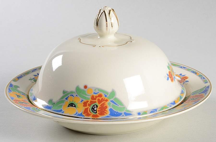 Brighton Round Covered Butter by J & G Meakin-1