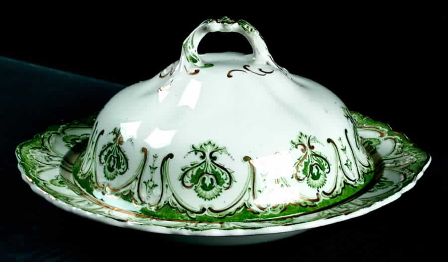 Chatham Green Round Covered Butter by J & G Meakin-1