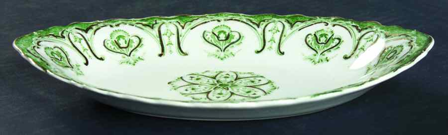 Chatham Green Relish/Gravy Underplate by J & G Meakin-1