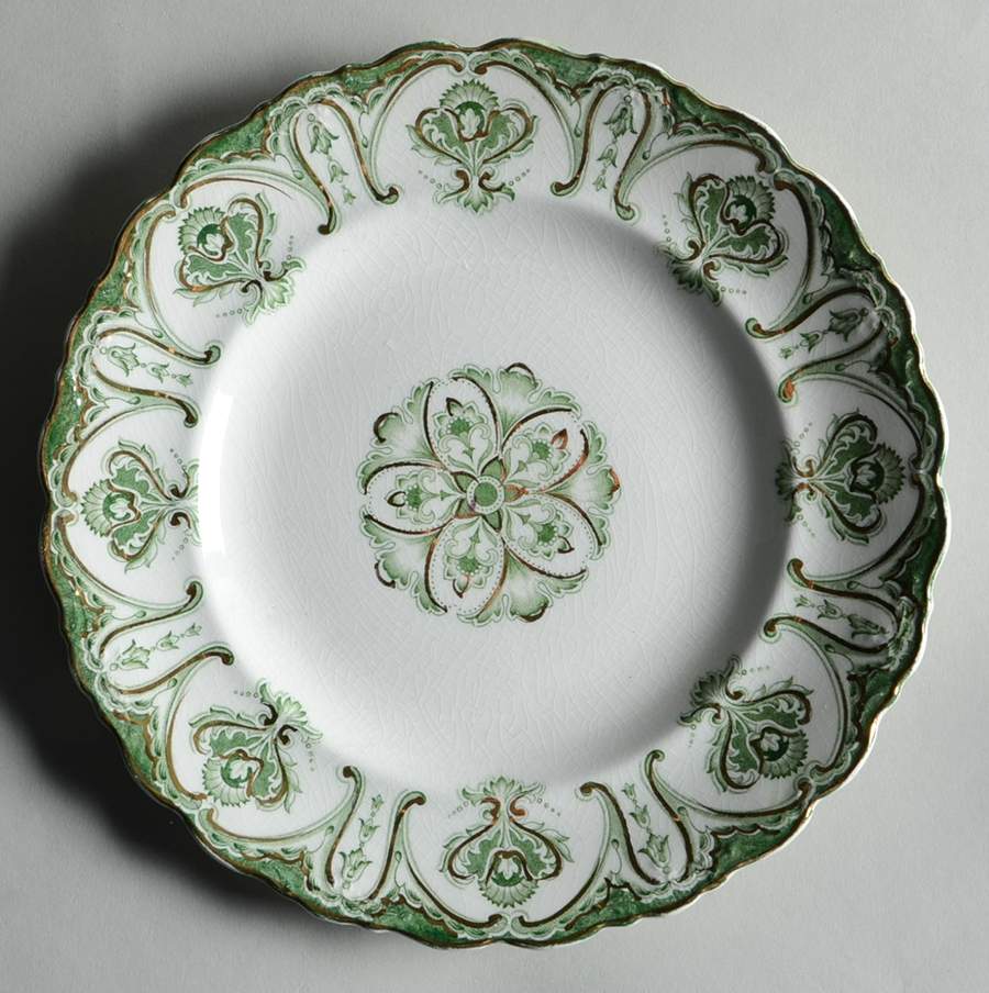 Chatham Green Luncheon Plate by J & G Meakin-1