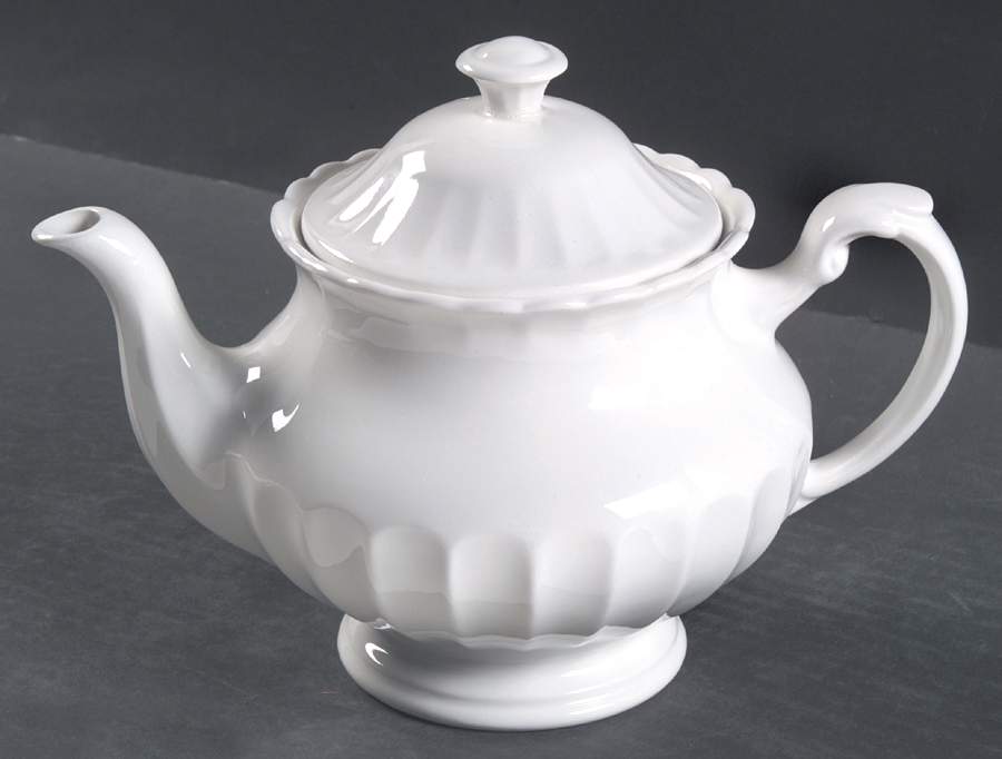 Classic White Teapot & Lid by J & G Meakin-1