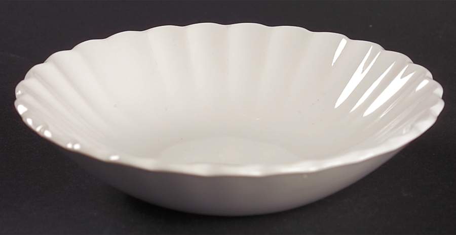 Classic White Fruit/Dessert (Sauce) Bowl by J & G Meakin-1