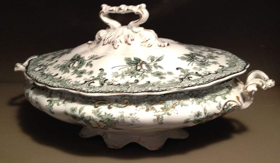 Delaware Oval Covered Vegetable by J & G Meakin-1