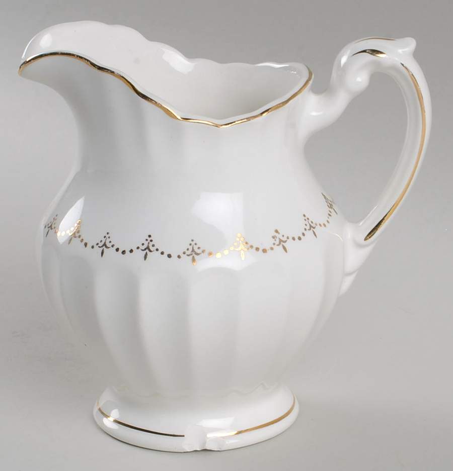 Fleur De Lis Creamer by J & G Meakin-1