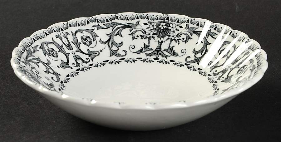 Forum Black Fruit/Dessert (Sauce) Bowl by J & G Meakin-1