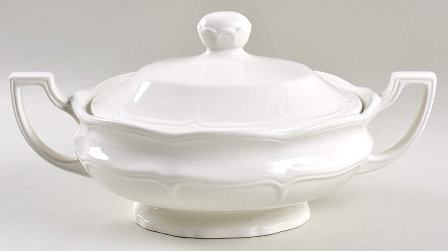 Heirloom White Oval Covered Vegetable by J & G Meakin-1