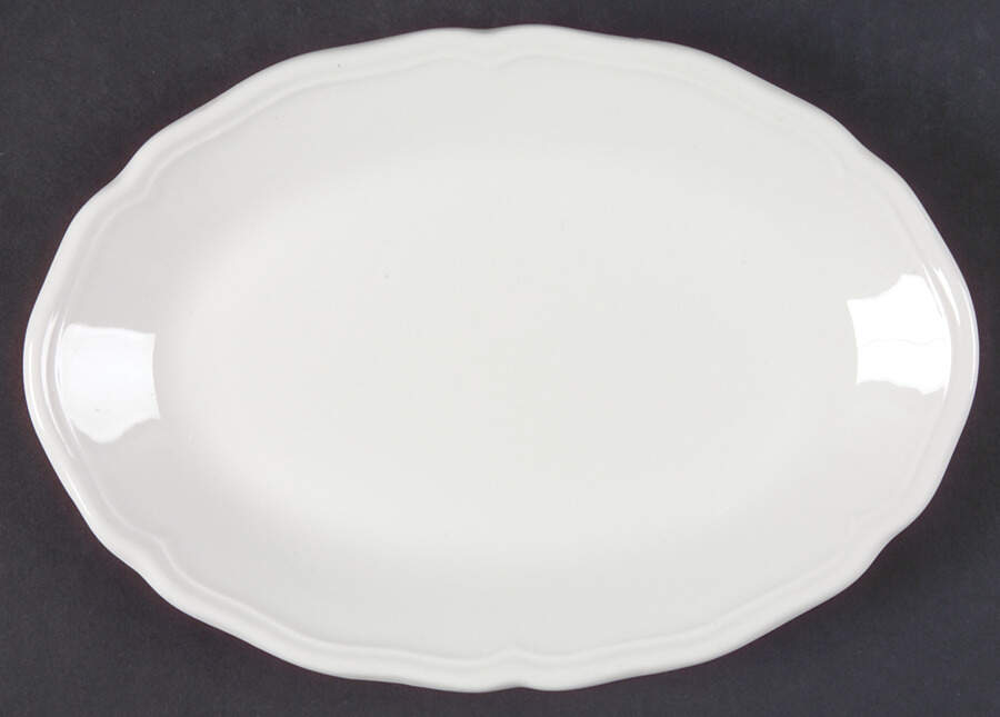 Heirloom White Relish/Gravy Underplate by J & G Meakin-1