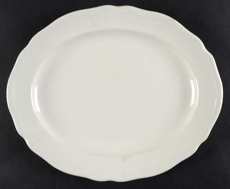 Heirloom White 11" Oval Serving Platter by J & G Meakin-1
