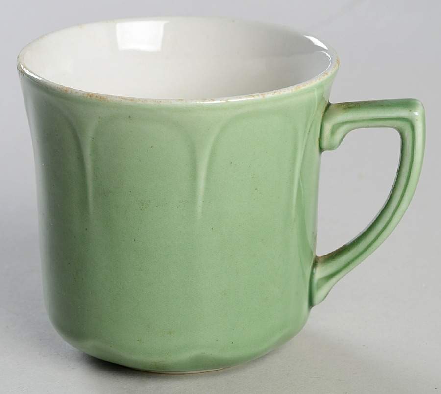 Heirloom Green Flat Cup by J & G Meakin-1